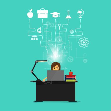 Evde çalışan bir kadın..