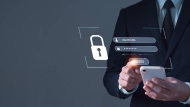 Cep telefonu olan bir işadamı hesabında güvende. Konsept, bir Phishing cep telefonunu şifreyle hacklemek. Akıllı telefona erişim, güvenlik tehditleri ve dolandırıcılık..