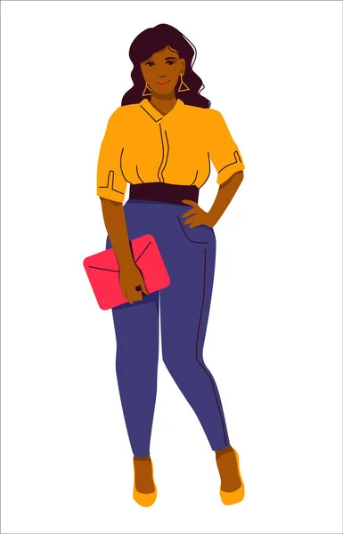一个年轻的、自信的、略显丰满的女人，穿着蓝色牛仔裤和一件粉色离合器的亮黄色衬衫。现代时尚快乐女人的平面矢量图解+白色背景下的尺寸隔离 — 图库矢量图片