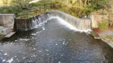 Kyiv şelalesi. Şelale 1970 'lerde inşa edildi..