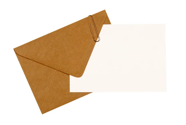 Tarjeta de mensaje en blanco con sobre de manila marrón —  Fotos de Stock