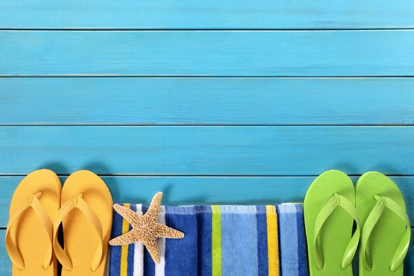 Frontera de playa con terraza azul — Foto de Stock