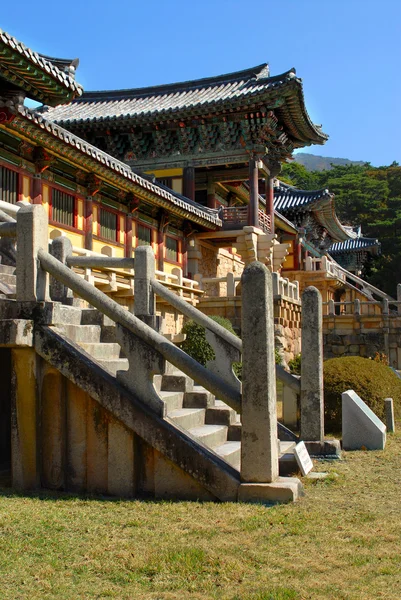 Palais asiatique ou pagode du temple — Photo