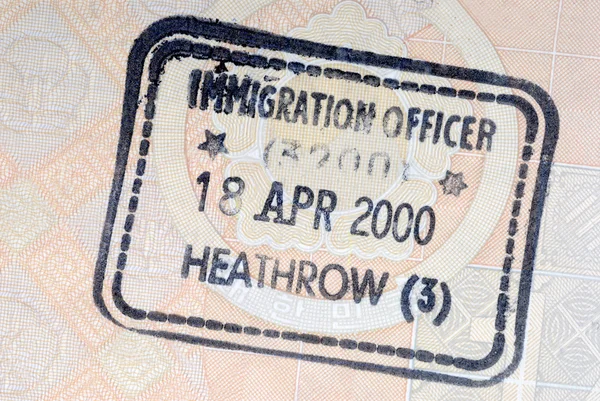 UK immigration arrival passport stamp — Stock Photo, Image