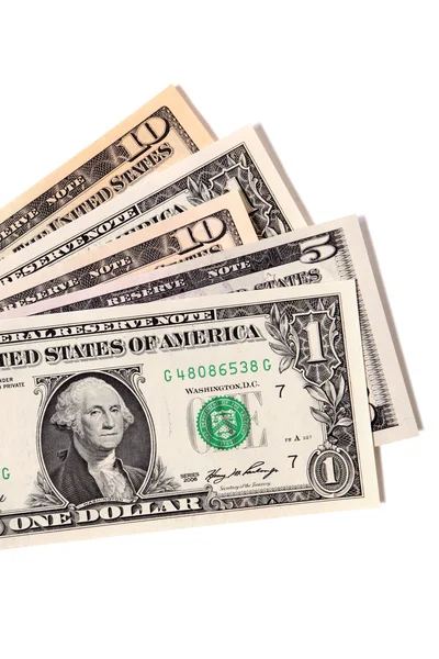 Вентилятор различных банкнот в долларах США — стоковое фото