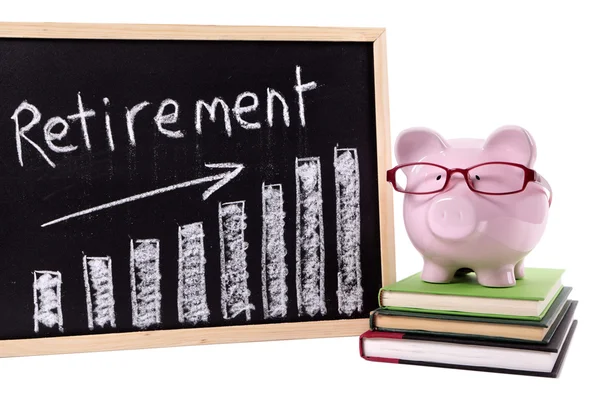 Piggy Bank with retirement savings chart — Stock Photo, Image