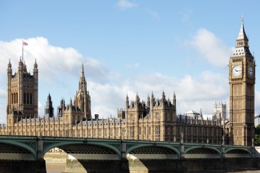 Evler parlamentosu Westminster Bridge ile