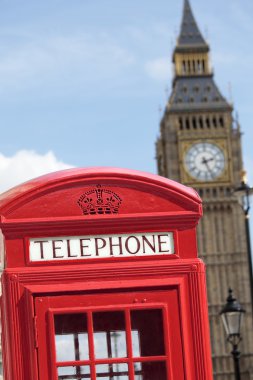 Telefon kulübesi ile Big Ben