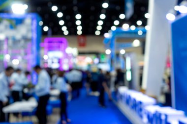 Serginin bulanık görüntüsü Ticaret Fuarı fuar salonu iş geçmişi para iş fuarının bulanık
