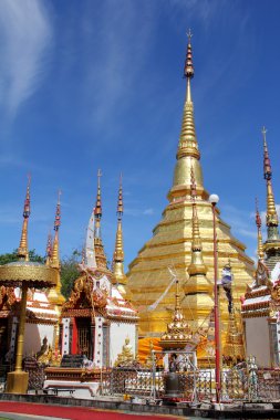 Altın pagoda wat phra borommathat