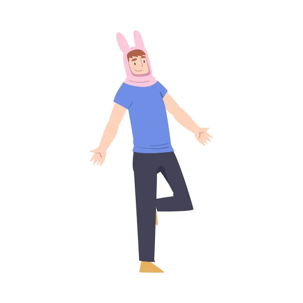 Vrolijke jonge man in casual kleding dragen konijnenoren, gelukkig Pasen concept cartoon stijl vector illustratie — Stockvector