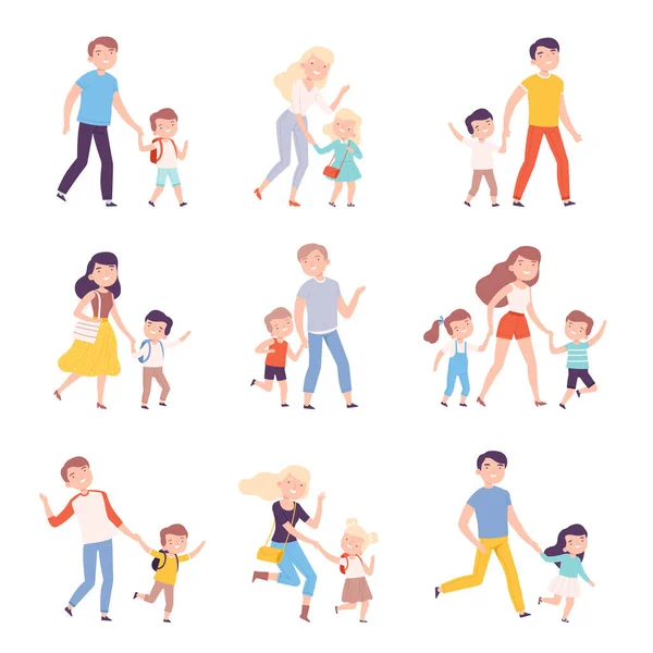 Pais que acompanham seus filhos para a escola ou jardim de infância, pais e crianças andando juntos segurando as mãos Desenhos animados Estilo Vetor Ilustração —  Vetores de Stock