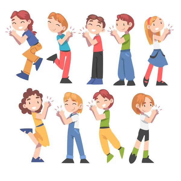 Enfants mignons applaudissant leurs mains ensemble, enfants heureux applaudissant exprimant plaisir, appréciation, plaisir Illustration vectorielle de style dessin animé — Image vectorielle