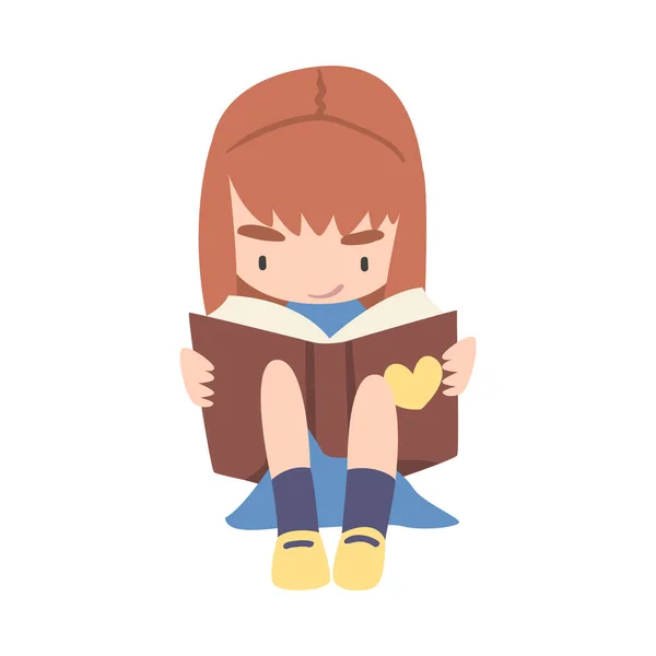 Jolie fille assise sur le sol et lisant le livre, enfant jouissant de la littérature, personnage de l'école primaire Illustration vectorielle de style bande dessinée — Image vectorielle