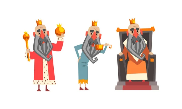 Funny King Character Set, Viejo cómico calvo barbudo rey con corona de oro, Mantel en varias acciones Dibujos animados Estilo Vector Ilustración — Vector de stock