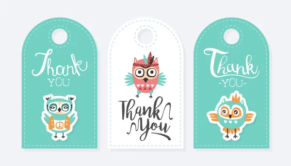 Plantillas de tarjetas de agradecimiento con lindos búhos coloridos dibujados a mano, Colección de etiquetas Plantillas, Baby Shower, Diseño de tarjetas de cumpleaños Vector Illustration — Archivo Imágenes Vectoriales