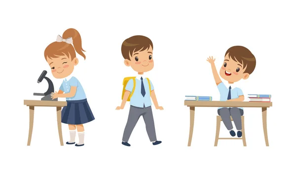 Elementary School Students Studying at School, Adorable Boys and Girl in School Uniform During Lesson, Back to School Concept Cartoon Vector Illustration — Stok Vektör