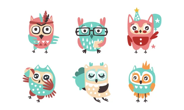 Cute Sowy Collection, Adorable śmieszne kolorowe sowy wektor ilustracji — Wektor stockowy