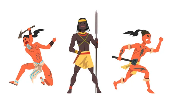 Set de războinici aborigeni sau indigeni, bărbați africani și indieni îmbrăcați în haine etnice cu ilustrație de desene animate cu arme — Vector de stoc
