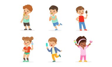 Neşeli Çocuk ve Kız Karakteri Çubuk Vektörde Meyveli Dondurma Tutuyor