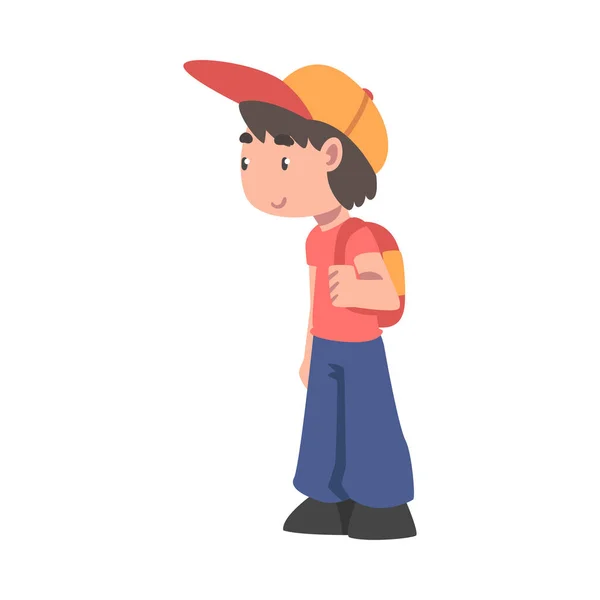 Niño pequeño con mochila de pie y mirando algo con interés Vector Illustration — Archivo Imágenes Vectoriales