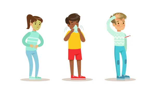 Nemocné děti trpí různými příznaky Set, Chlapec a dívka s nevolností, Tekutý nos, Horečka Cartoon Vector Illustration — Stockový vektor