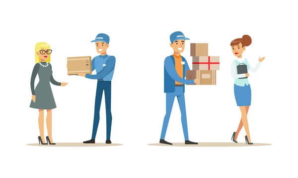 Mensajero masculino trajo paquetes a los clientes, entrega hombres personajes en uniformes cajas de transporte ilustración vectorial de dibujos animados — Vector de stock