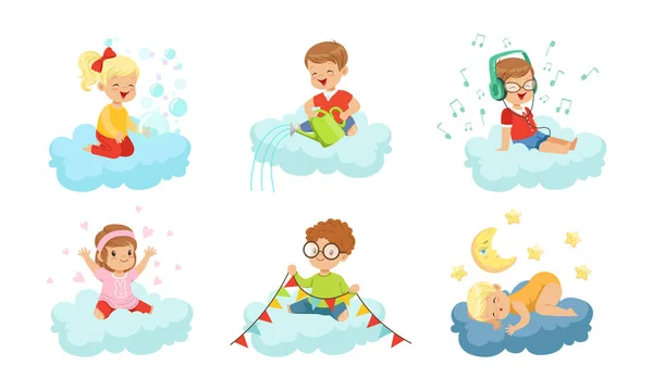 Kleine Kinder schlafen auf weichen Wolken und hören Musik — Stockvektor