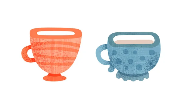 Conjunto de utensílios de cozinha de barro, copos de cerâmica com ornamento decorativo ilustração do vetor dos desenhos animados — Vetor de Stock