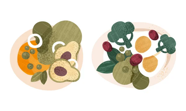 Comida saludable en platos Set, Huevo, Aguacate, Brócoli, Oliva, Guisantes Dibujos Animados Vector Ilustración — Vector de stock