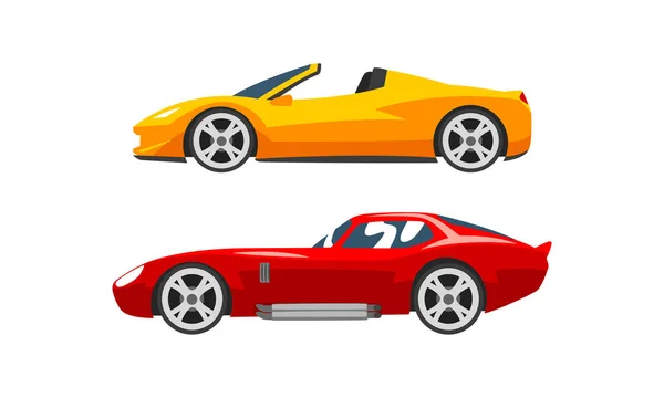 Set di auto da corsa veloci, Vista laterale dei bolidi da corsa rossi e gialli Illustrazione vettoriale piatta — Vettoriale Stock