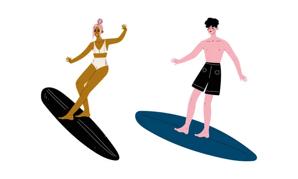 Man och kvinna surfare med surfbräda ridning på rörlig våg vektor set — Stock vektor