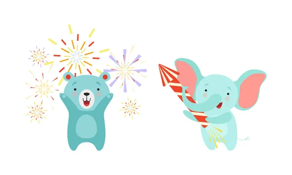 Mignon animal avec feux d'artifice profiter de vacances ensemble vectoriel de célébration — Image vectorielle