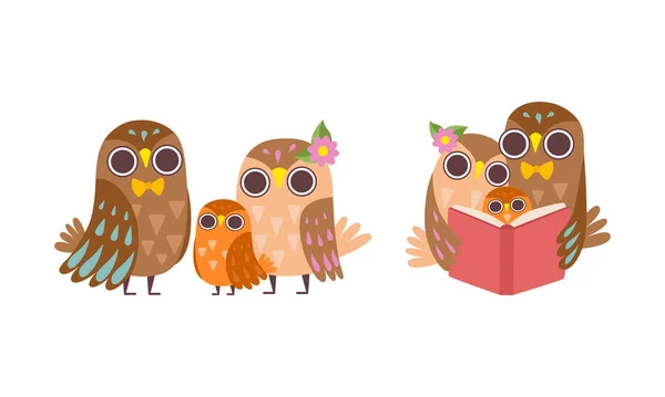 Happy Owl Family with Father, Mother and Baby Standing and Reading Book Vector Set — стоковый вектор