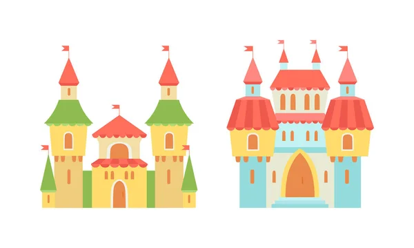 Castillo de princesa y fortaleza con torres altas y banderas conjunto de vectores — Vector de stock