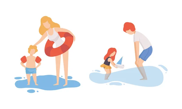 お父さん、お母さん、子供と一緒にビーチシーンで家族はゴムリングとおもちゃのボートベクトルセットで楽しんでいます — ストックベクタ