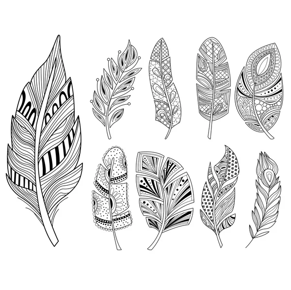 Plumas ornamentales en estilo dibujado a mano. Conjunto de ilustración Vestor — Vector de stock