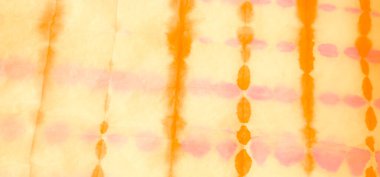 Banner 'ı fırçaladım. Gömleği boyadım. Açık Suluboya Yazdırma. Sarı kravat boyası. Ocher Sanatsal Kirli Sanatlar. Pis Art Grunge. Islak Sanat Yazıcısı. Suluboya deseni. Fırçalanmış Graffiti.