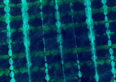 Islak Sanat Yazıcısı. Banner 'ı fırçaladım. Yeşil Fırçalı Graffiti. Kravat boyası baskısı. Turkuaz Parlak Kirli Sanat Ressamlığı. Kirli Sanat Arkaplanı. Aquarelle dokusu. Suluboya Baskı. Koyu Mavi Kravat Boya Batik.