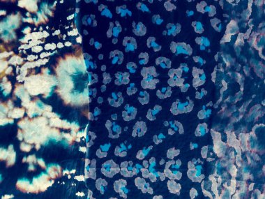 Mor Kirli Sanatlar Boyama. Soyut Kirli Sanat. Suluboya Baskı. Banner 'ı fırçaladım. Kravat boyası baskısı. Koyu mavi akvaryum dokusu. Asit Sıçrayan Sancak. Mavi Islak Sanat Yazıcısı. Çivit Tie Boya Çiftliği.