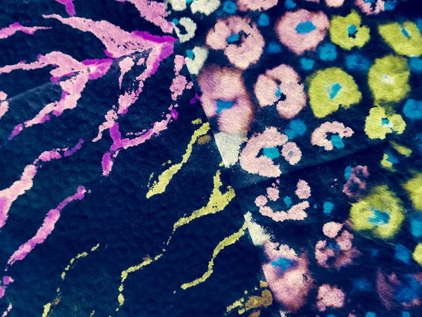 紫色のダーティアートの背景 概要スプラッシュ アクエラレの質感 ブラシの落書き グレンジャーを縛れ インディゴ水彩プリント ダークブルータイダイバティック ぬれたアートプリント ブラッシュバナー — ストック写真