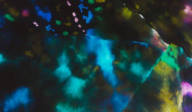 Kara Kirli Sanat Arkaplanı. Soyut Sıçrama. Islak Sanat Yazıcısı. Aquarelle dokusu. Banner 'ı fırçaladım. Mor Fırçalı Graffiti. Kravat boyası. Parlak suluboya baskı. Çoklu Renkli Kravat Boyası Yazdırma.