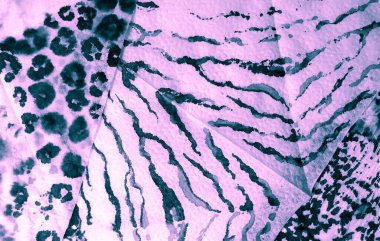 Mavi Kirli Sanat Ressamlığı. Kirli Sanat Arkaplanı. Islak Sanat Yazıcısı. Suluboya Baskı. Pembe kravat boyası. Aquarelle dokusu. Banner 'ı fırçaladım. Indigo Graffiti fırçaladı. Dye Batik 'i bağla. Mor