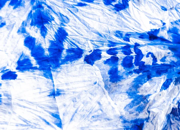 ぬれたアートプリント ディープブルータイダイバティック 水彩プリント ブラッシュバナー 藍筆の落書き グレンジャーを縛れ 白い明るいダーティアートの背景 芸術的なダーティアート アクエラレの質感 — ストック写真