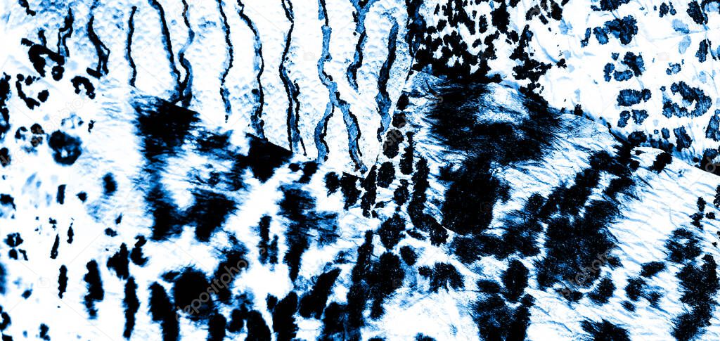 Bright Artistic Dirty Art. Dirty Art Background. Wet Art Print. Watercolor Print. Brushed Graffiti. Deep Blue  Aquarelle Texture. Blue Tie Dye Print. Brushed Banner. Tie Dye Grange. Indigo