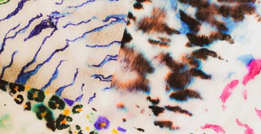 Çok renkli Soyut Kirli Sanat. Kirli Sanat Ressamlığı. Suluboya Baskı. Banner 'a su sıçrat. Kravat boyası. Parlak Islak Sanat Yazıcısı. Light Tie Dye Batik. Aquarelle dokusu. Banner 'ı fırçaladım. Beyaz