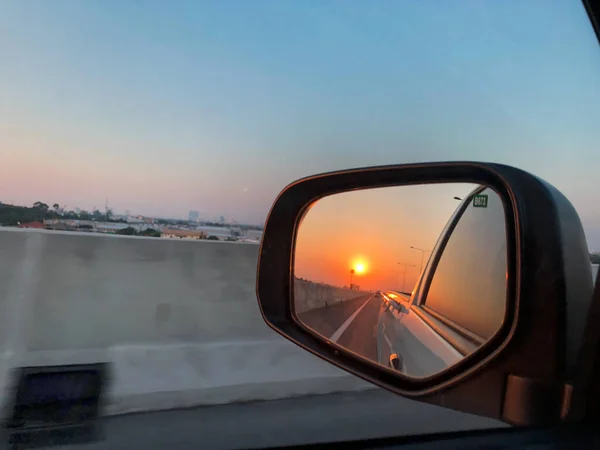 Beautiful Sunset Reflect Mirror Car — Stock Photo, Image