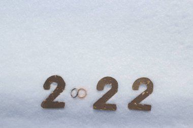 Karda 2022 yazılıydı. Kış düğünü konsepti.