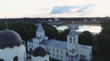 Rusya, Velikiy Novgorod. Rus Ortodoks Kilisesi 'nin havadan görünüşü. Novgorod Detinets de Novgorod Kremlin