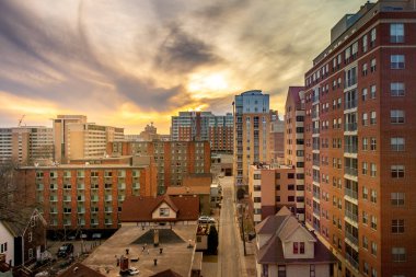 Madison, Wisconsin 'de çeşitli binaların fotoğrafları çekildi.. 